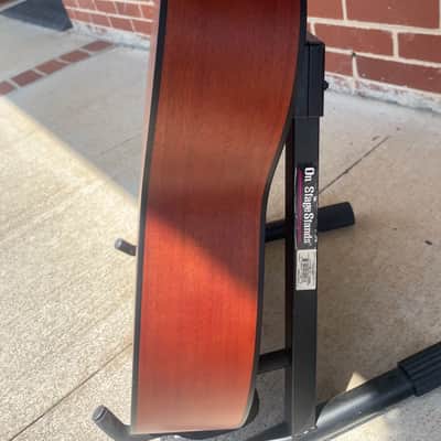 Yamaha CG-122MCH Solid Cedar Top Classical Guitar 2010s - Natural image 4