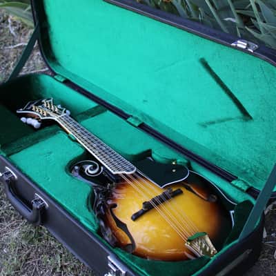 Washburn M3SWK Bluegrass F-Style Mandolin with Hardshell Case- Sunburst image 4