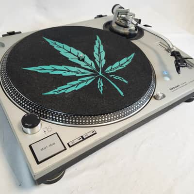 Vintage Technics SL-1200MK2-M Turn Table, 1981, w/GenzBenz Road Case image 3