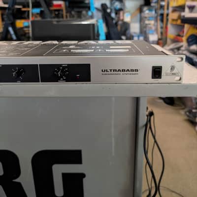 Behringer Ultrabass EX1000 Bild 4