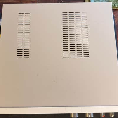 Akai S1000 HD MIDI Stereo Digital Sampler - SCSI Card, Digital IO AES Optical In-out, Upgraded to v4.4, New OLED Display, 32MB Real World Interfaces Card, ZuluSCSI + Original Parts image 7