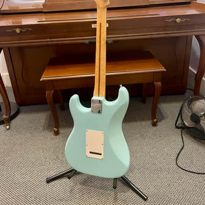 2005 Fender Custom Classic Stratocaster Daphne Blue image 6