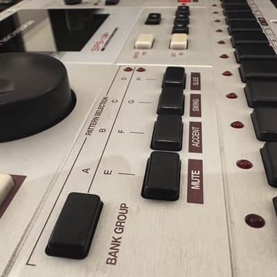 Elektron Machinedrum SPS-1UW+ MKII 2010s - Silver image 6