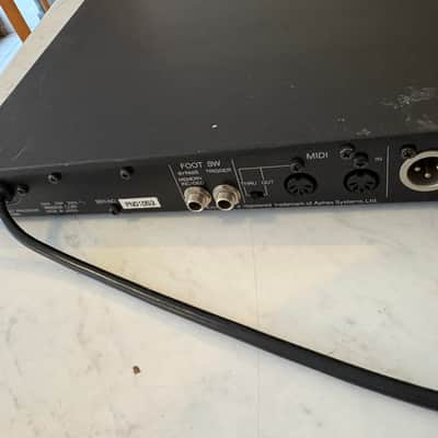 Yamaha SPX990 Professional Multi-Effect Processor 1990s - Black image 9