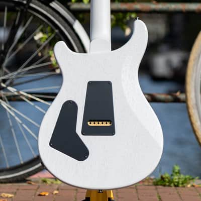 PRS Standard 24 Satin – Pearl White image 5