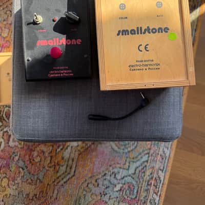 Electro-Harmonix Russian Small Stone V3 WITH box image 1