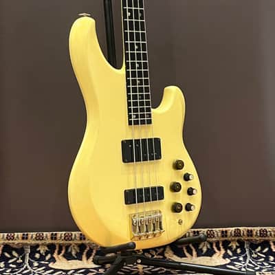 1984 Ibanez Musician MC924-PW - Polar White image 1