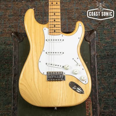 2004 Fender '71 Reissue Stratocaster ST71-85TX Crafted in Japan USA Pickups image 5