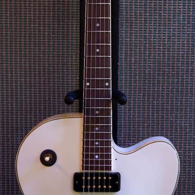 Yamaha AES1500 1988 - White image 9