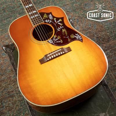 2025 Gibson Hummingbird Original acoustic guitar, Heritage Cherry sunburst, w/ original case image 6