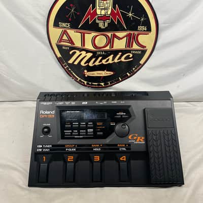 Roland GR-33 Guitar Synthesizer