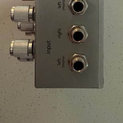 Empress Reverb 2010s - Graphic image 2