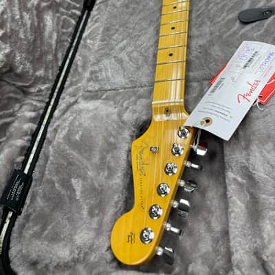 Fender Am. Pro II Strat HSS - Mystic Surf Green image 6
