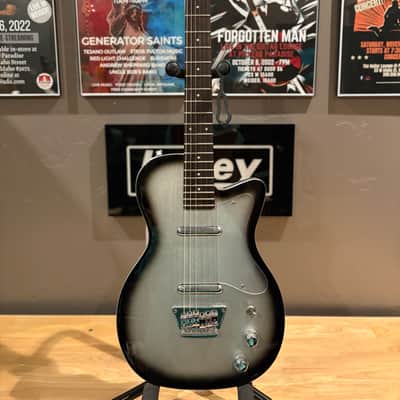 Silvertone 1303/U2 Reissue 2010s - Silverburst image 1