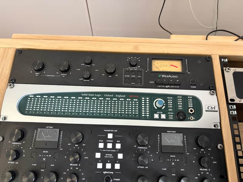 Solid State Logic Sigma 32-Channel Remote Rackmount Mixer 2013 - 2019 - Silver image 1