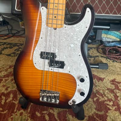 Fender Select Precision Bass 2012 - 2-Color Sunburst image 6