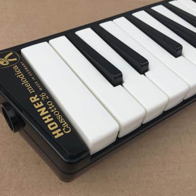 Hohner Melodica Cassotto 26 Keyboard Harmonica + Accessories (Melodion, Pianica) image 2