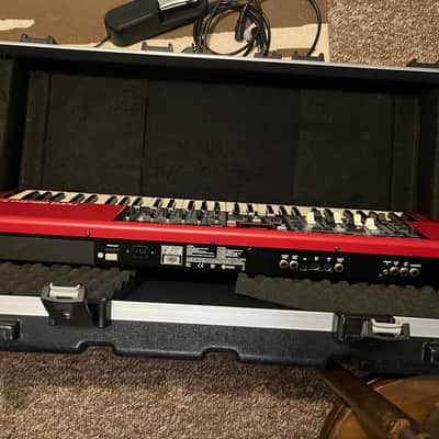 Nord Electro 5D SW61 Semi-Weighted 61-Key Digital Piano 2015 - 2018 - Red image 3