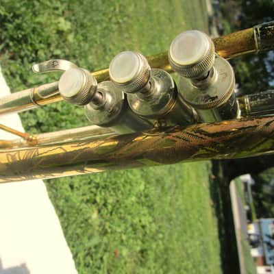 Conn NY Symphony Special Trumpet, 1936, Highly Engraved, Original Finish & Case image 14