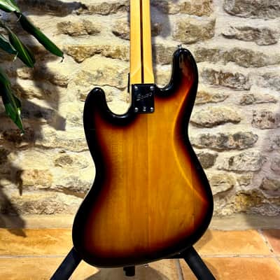 Squier Vintage Modified Jazz Bass Fretless 2007 - 2018 - 3-Color Sunburst image 5