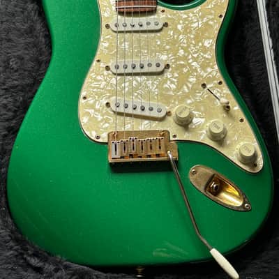 1993 Fender Stratocaster Special Edition Green Metallic/Gold Hardware image 11