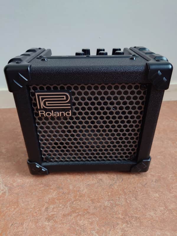 Roland Micro Cube 2-Watt 1x5" image 1
