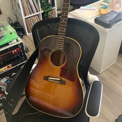 Gibson J-45ADJ 1967 Sunburst image 1