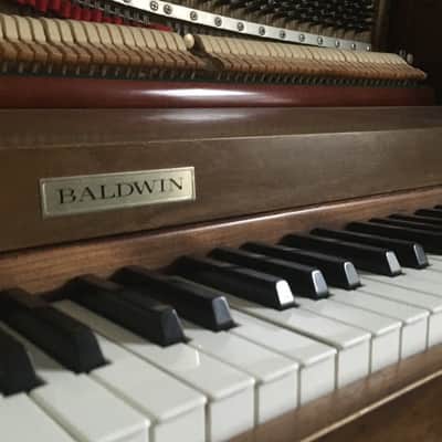 Vintage 1975 Baldwin Acrosonic 41” Console Upright Piano Natural Walnut Lacquer Fully Original w/ Bench Made in USA image 6