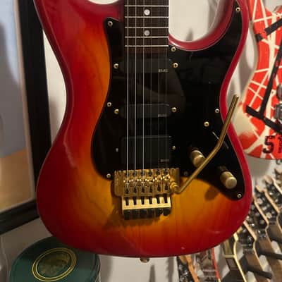 Valley Arts M Series (Steve Lukather) 1990 - Cherry burst | Reverb