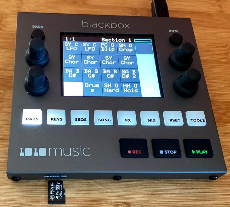 1010music Blackbox Compact Sampling Studio / Sampler Sequencer Synth Mint Condition including SD Card image 1