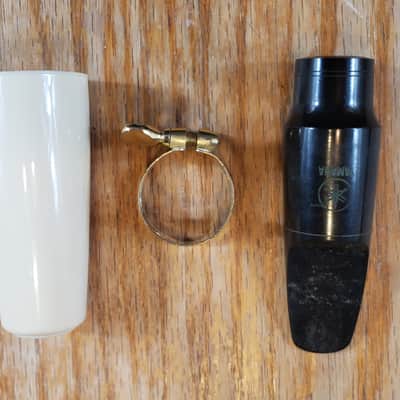 Yamaha YAS 23 ALTO SAXOPHONE NICE image 17