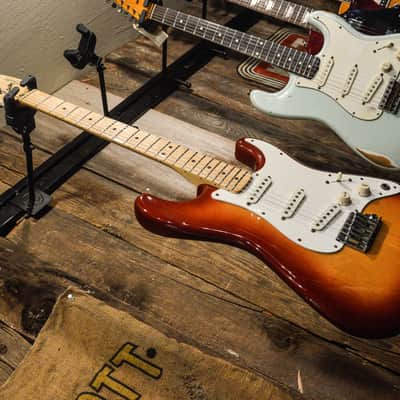 Fender Standard Stratocaster with Maple Fretboard 1983 - Sienna Sunburst image 10
