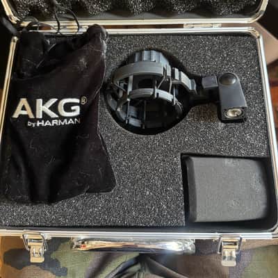 AKG C414 XLS Large Diaphragm Multipattern Condenser Microphone 2010s - Black image 3