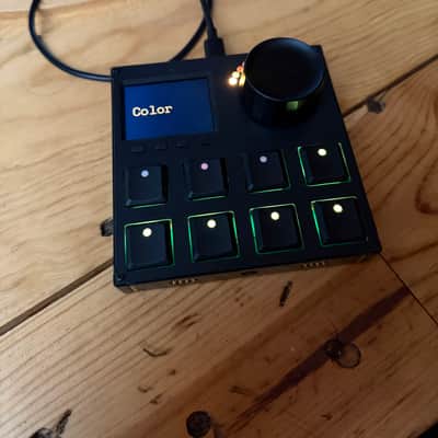 Intech Studio VSN1 Series 3 Left MIDI Controller LCD Screen Jog Wheel Key Switches image 1
