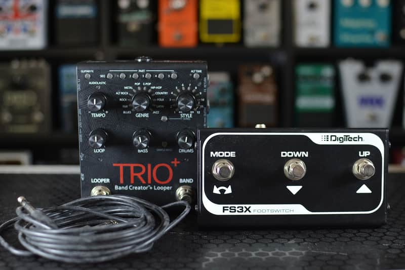 DigiTech TRIO Plus Band Creator + Looper w/ FS3X 3-Button DigiTech TRIO Plus Band Creator + Looper w/ FS3X 3-Button