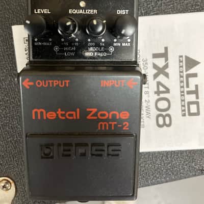 Boss MT-2 Metal Zone (Silver Label) 1991 - Present - Black image 2