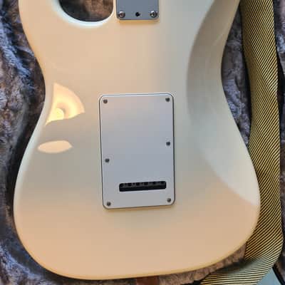 Fender American Professional Stratocaster HH 2017 - Olympic White image 11