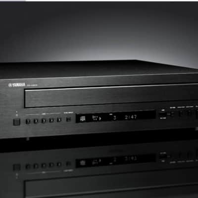 Yamaha CD-C603 5 disc CD changer image 2