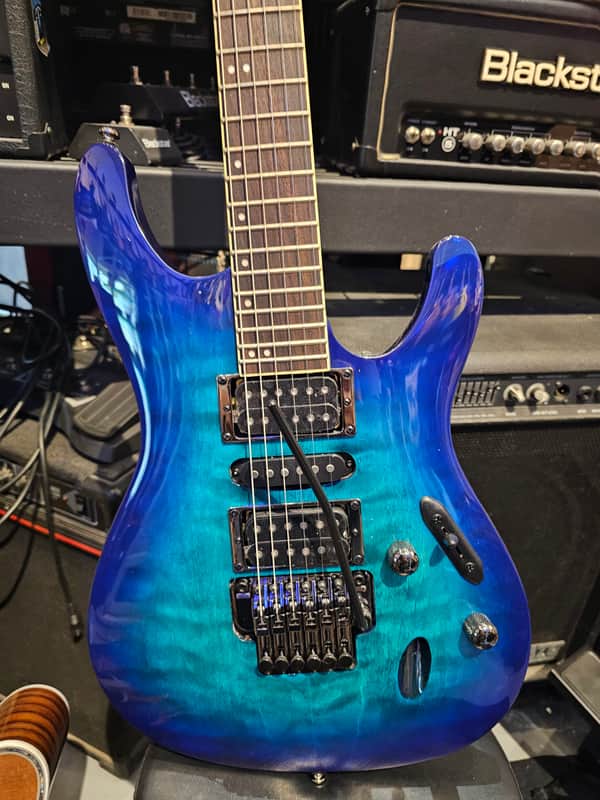 Ibanez S670QM-SPB Standard with Meranti Body, Rosewood Fretboard 2021 - Present - Sapphire Blue Burst image 1
