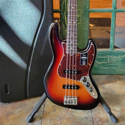 2025 Fender American Pro II Jazz Electric Bass 3 Tone Sunburst with Fender HSC image 1