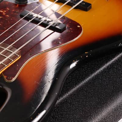 Fender Custom Shop 1960 Jazz Bass Reissue 3-Tone Sunburst Relic 2011 image 8