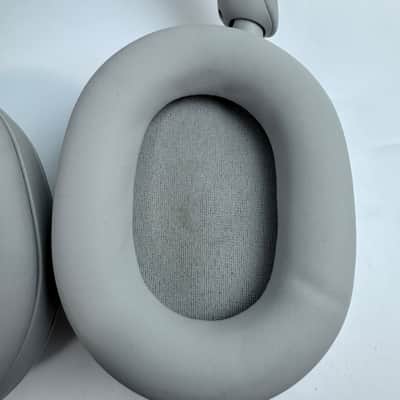 Sony WH-1000XM5 Wireless Noise-Canceling Over-Ear Headphones Bluetooth image 6