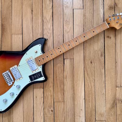 Fender Player Plus Meteora HH - 3-Color Sunburst image 1