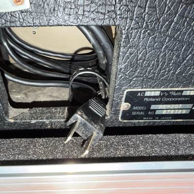 Roland RE-201 Space Echo Tape Delay / Reverb 1974 - 1988 - Black image 8
