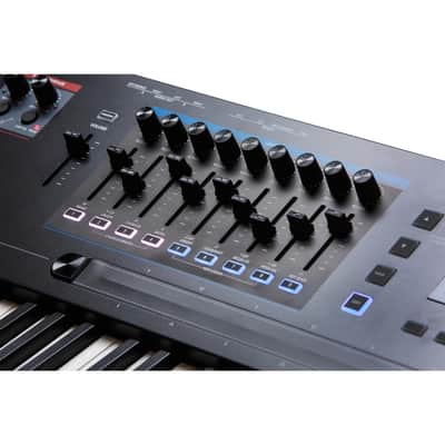 Kurzweil K2700 image 2