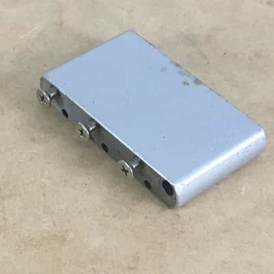 Vintage 1980s Fender Japan Lefty MIJ Tremolo Strat Block 56.5mm Spacing Stratocaster Bridge Steel image 18