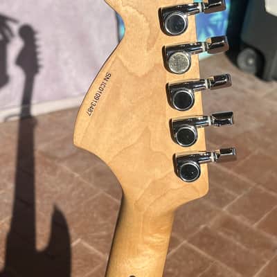 Fender Squire ‘Fat Strat’ upgraded + modded W Soft Case image 8