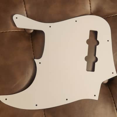 Classic Fender Jazz Bass 3-ply 10 hole White Pickguard image 4