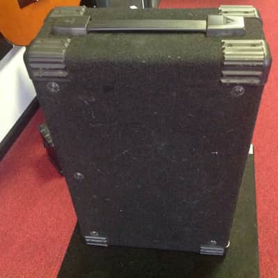 Behringer Ultrabass BX4500H Bass Amp Head image 9