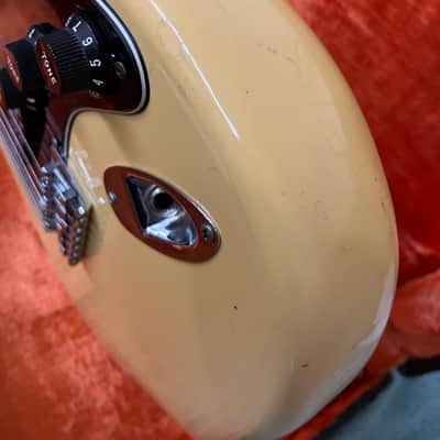 1977 Fender Stratocaster - Olympic White image 9